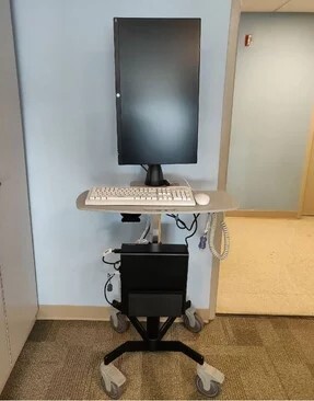 PACS Reading Cart for Operating Room Suite OR